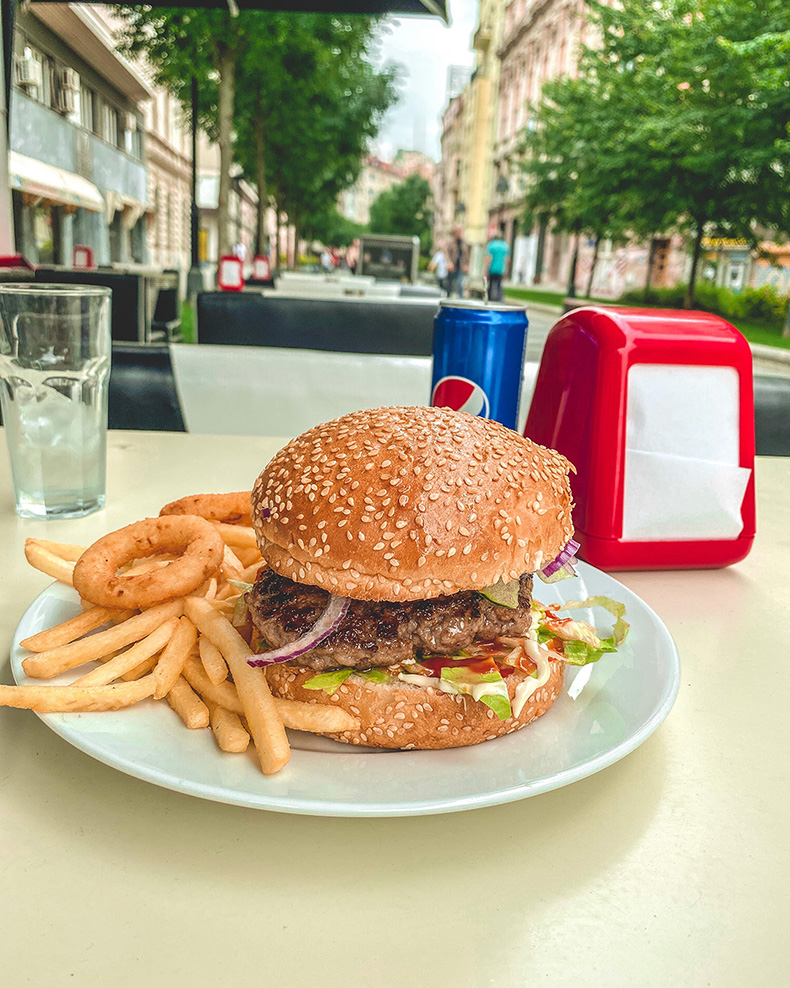 Original Burger - Intergalactic Diner, Beograd